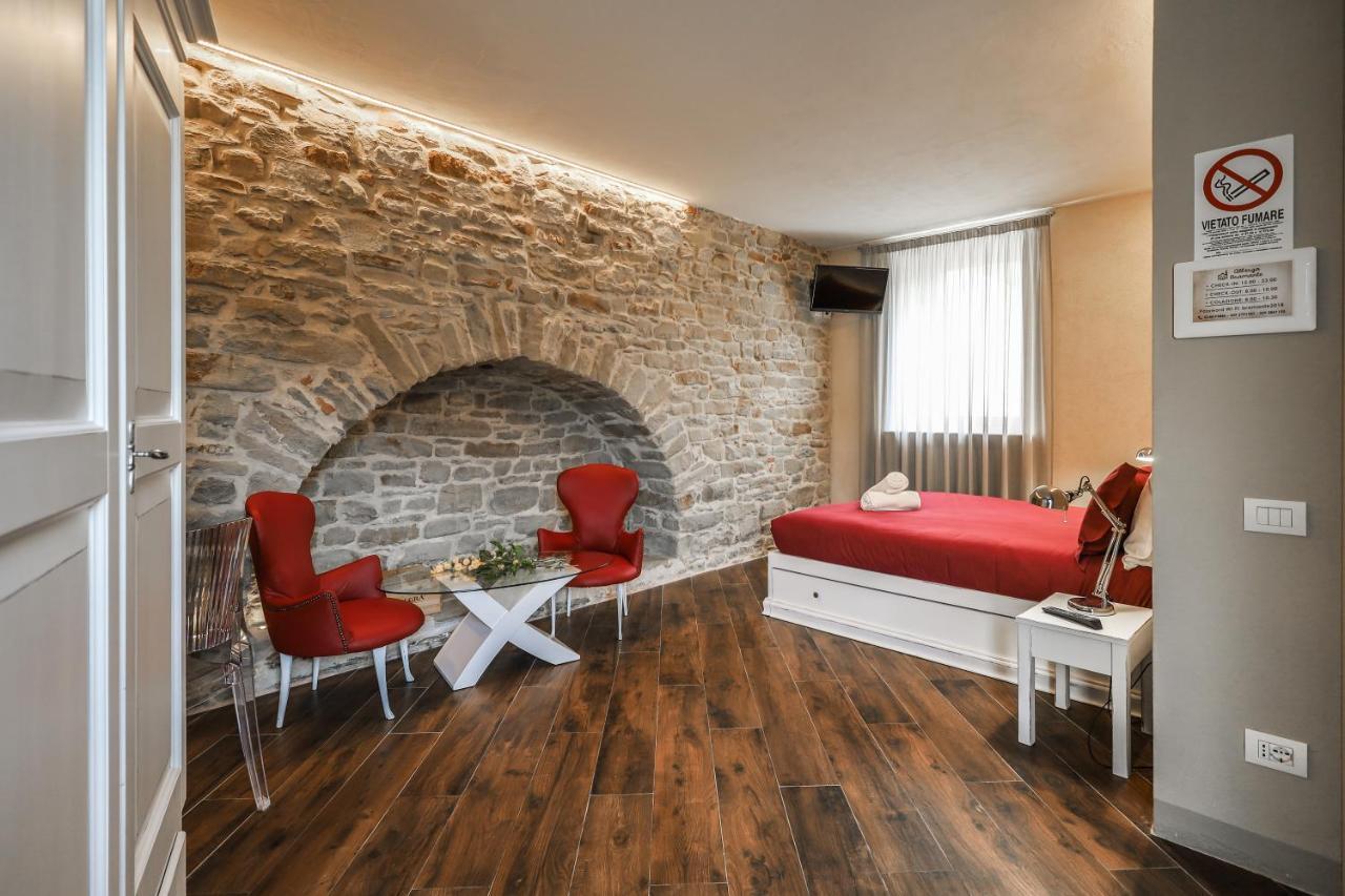 Albergo Del Bramante Roccaverano ภายนอก รูปภาพ